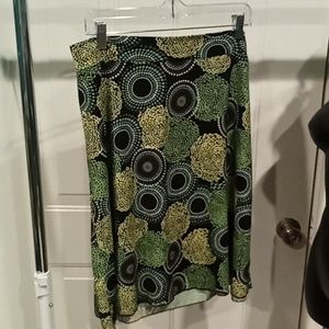 GUC Midi Skirt Cato Size Large Mandala Pattern